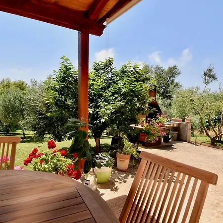 Relaxing House With Terrace Sea View