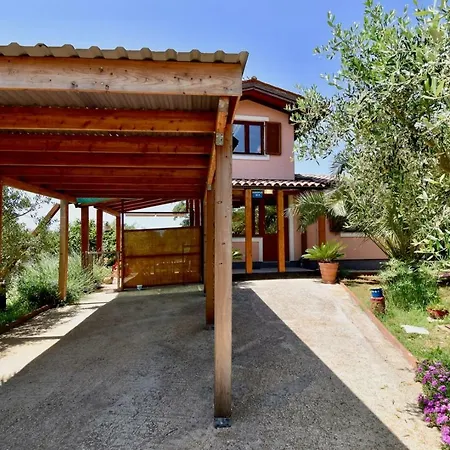 Relaxing House With Terrace Sea View Holiday home *